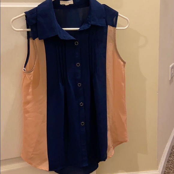 edge Tops - Women’s Edge Shirt